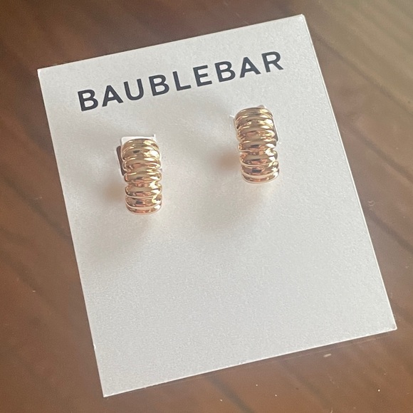 Gold Hoops Bundle - Picture 3 of 6